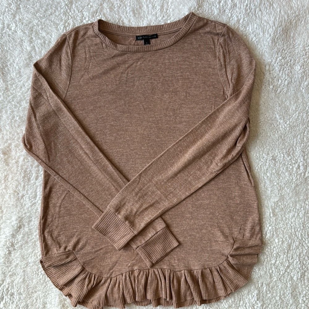 Women’s Sweater Large